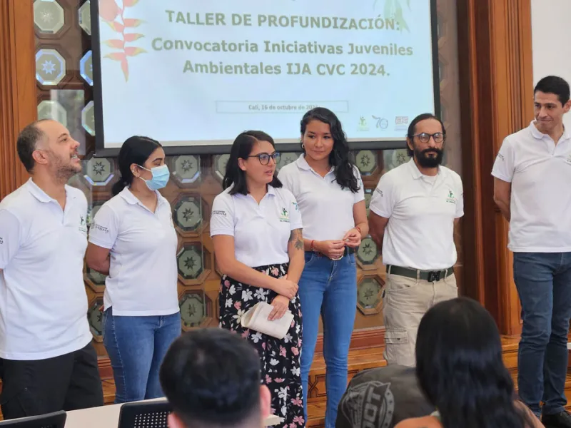 Jóvenes del Diplomado Tesos por el Ambiente Participan en Taller de Formulación de Iniciativas Juveniles Ambientales con la CVC