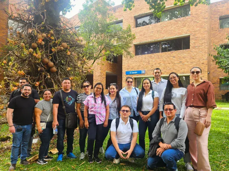 Estudiantes de Honduras visitan la Javeriana Cali