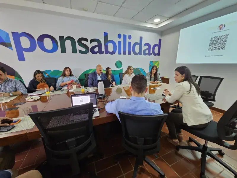 Javeriana Cali convoca a empresarios para analizar las competencias que demanda el mercado laboral en la era de la IA